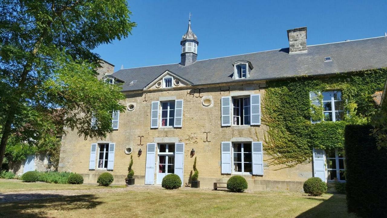 Le Domaine De Cordey Bed & Breakfast Boucé Exterior photo